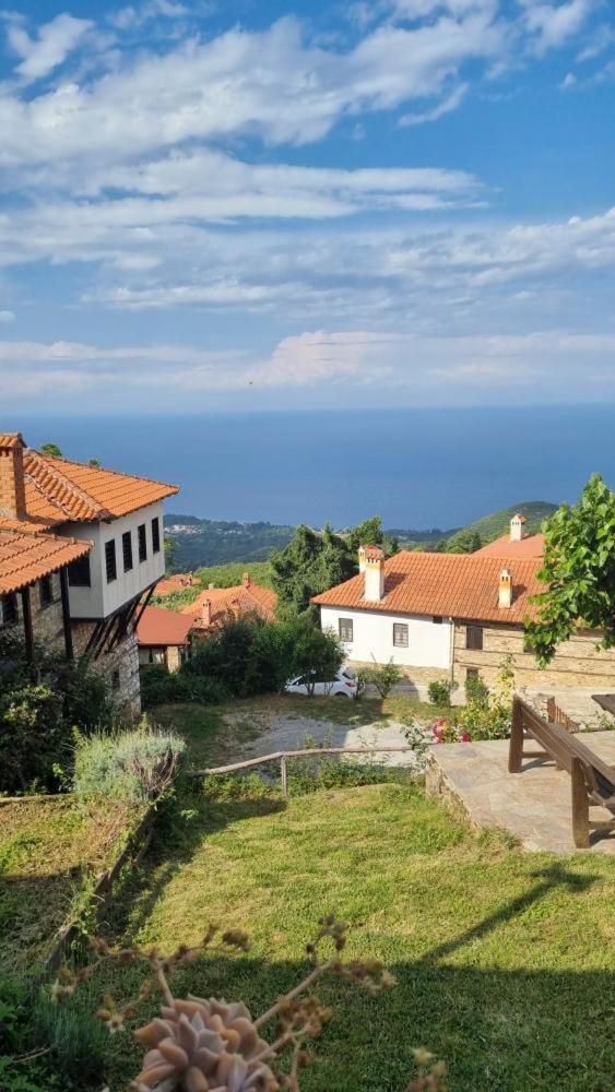 Guesthouse Eleni Palaios Panteleimonas Exteriör bild